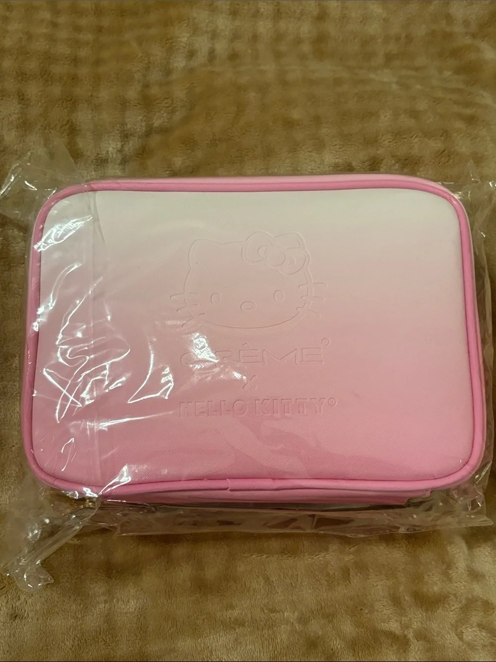 Hello Kitty soft ombre